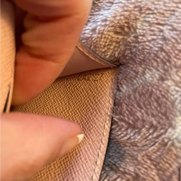 Louis Vuitton Jeanne Wallet - Picture 4 of 5